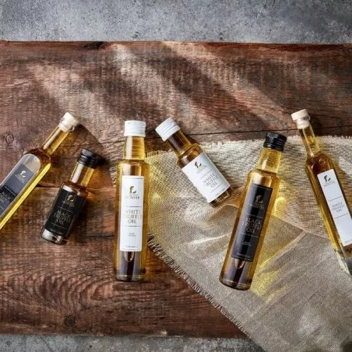 Black & White Truffle Oil (2 x 250ml) - Marinading & Seasoning - Olive Oil Black & White Truffle Oil